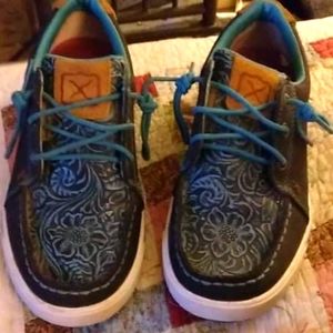 Sperrys genuine leather new size 6 tealish blue